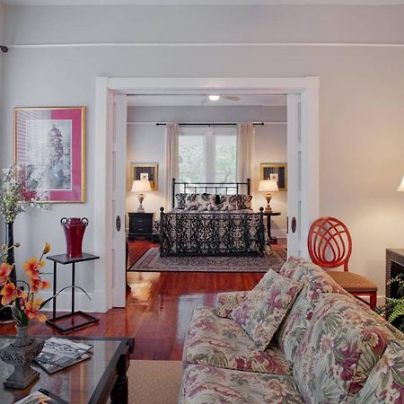 Appartement 420Waldburg A - Modern Apt With Southern Charm Blocks From Forsyth à Savannah Extérieur photo
