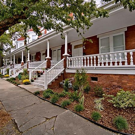 Appartement 420Waldburg A - Modern Apt With Southern Charm Blocks From Forsyth à Savannah Extérieur photo